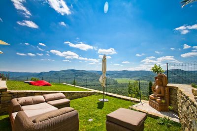 Charming Antique Style Villa with Pool in Heart of Istria; Motovun