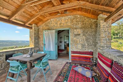 Charming Antique Style Villa with Pool in Heart of Istria; Motovun