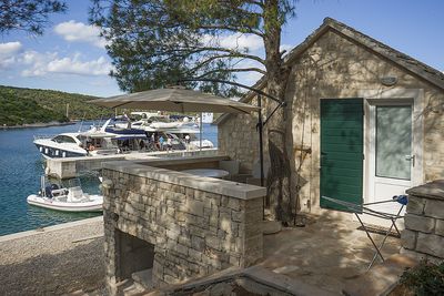 Adorable Dalmatian Beachfront House in Secluded Bay in Brac Island