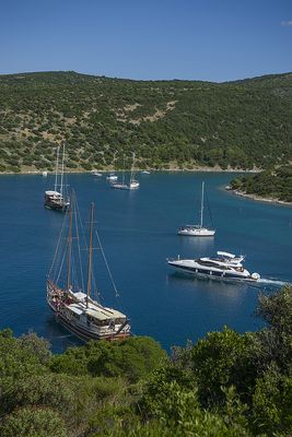 Adorable Dalmatian Beachfront House in Secluded Bay in Brac Island