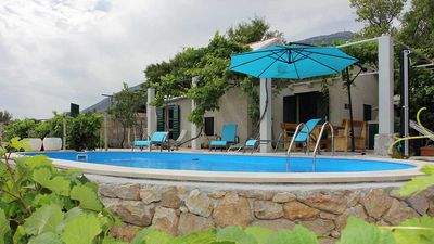 Lovely House with Pool above Famous Beach Zlatni Rat Bol; Brac Island