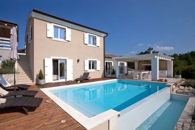 Gorgeous Villa with Pool and Wellness near Pula in Istria 