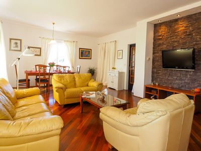 Elegant Modern Villa with Pool near Dubrovnik