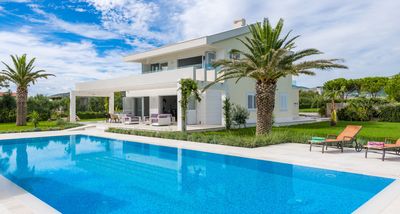 Exclusive Luxury Beach Villa near Trogir and Split