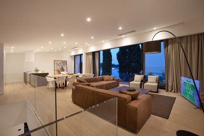 Fascinating Luxury Seafront Villa in Porec, Istria