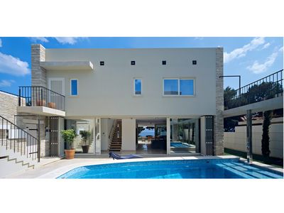 Exclusive Large Villa with Swimming Pool in Bol, island Brac