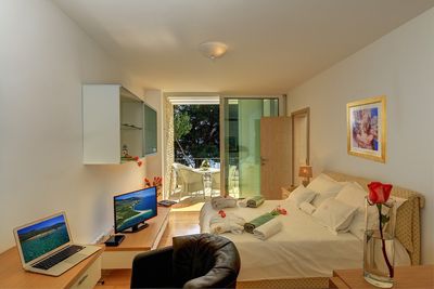 Exclusive Large Villa with Swimming Pool in Bol, island Brac