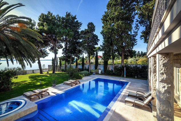 Exclusive Beachfront Villa in Split