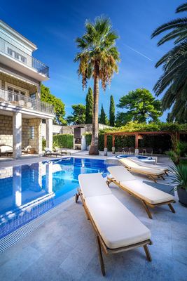 Exclusive Beachfront Villa in Split