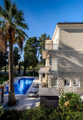 Exclusive Beachfront Villa in Split