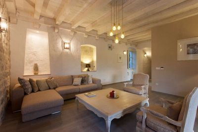 Luxury Stone Villa with Heated Swimming Pool and Outdoor Jacuzzi in Heart of Town Cavtat