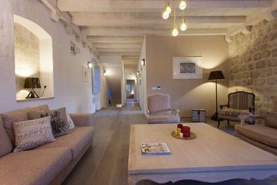 Luxury Stone Villa with Heated Swimming Pool and Outdoor Jacuzzi in Heart of Town Cavtat