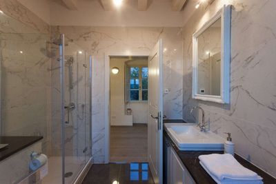 Luxury Stone Villa with Heated Swimming Pool and Outdoor Jacuzzi in Heart of Town Cavtat