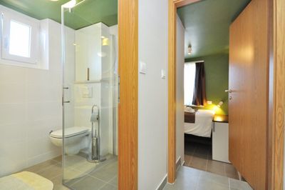 Holiday house with pool for 6 persons in Pucisca, on island Brac