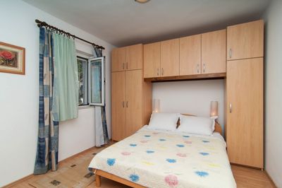 Lovely seafront holiday home with panoramic sea view near Split