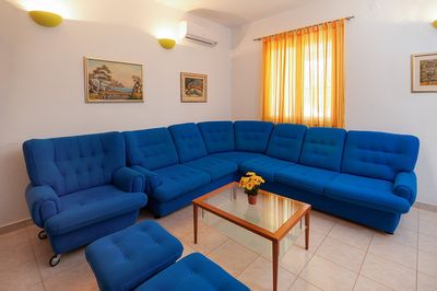 Attractive Villa with Beautiful Garden, Pool and Marvelous Sea View near Rogoznica
