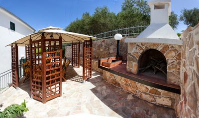 Lovely Seaview Holiday House with Outdoor Jacuzzi in Stomorska; Island Solta