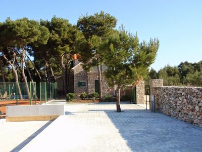 Luxury Croatian villa Sutivan; Island Brac
