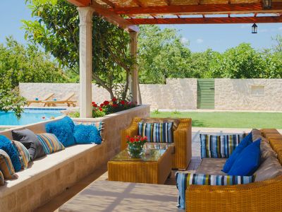 Elegant Modern Villa with Pool near Dubrovnik