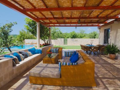 Elegant Modern Villa with Pool near Dubrovnik