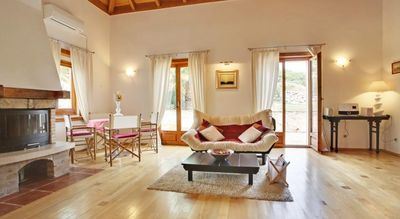Luxury Rustic Villa with Swimming Pool in Vis Island