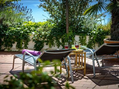 Charming Holiday House with Infinity Pool in Mlini near Dubrovnik