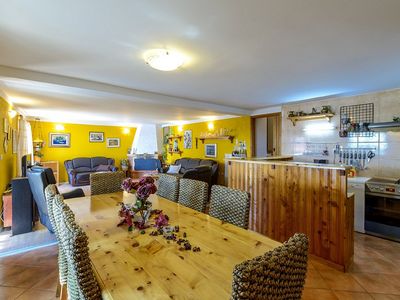 Charming Holiday House with Infinity Pool in Mlini near Dubrovnik