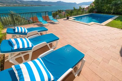 Charming Sea View Holiday Villa with Pool in Mastrinka; Ciovo