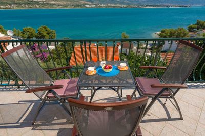 Charming Sea View Holiday Villa with Pool in Mastrinka; Ciovo