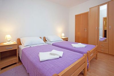 Delightful Holiday House with Pool in Mirca; Island Brac
