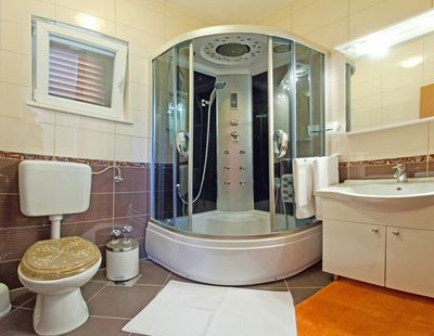Delightful Holiday House with Pool in Mirca; Island Brac