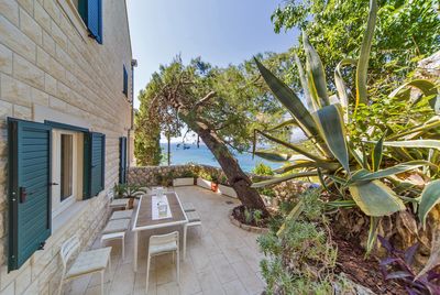 Beautiful Seaside Holiday House in Cavtat, near Dubrovnik