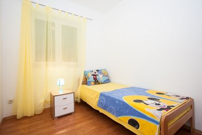 Large Holiday House with Pool and Outdoor Jacuzzi in Slatine near Trogir