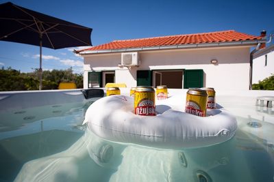 Large Holiday House with Pool and Outdoor Jacuzzi in Slatine near Trogir