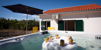 Large Holiday House with Pool and Outdoor Jacuzzi in Slatine near Trogir