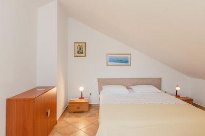 Beautiful Holiday Villa with Pool in Brac Island
