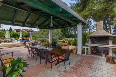Beautiful Holiday Villa with Pool in Brac Island