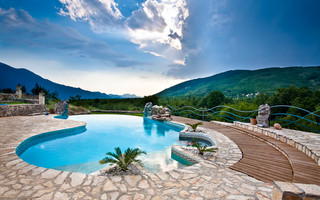Exclusive Mansion with Large Pool, Wellness, and Entertainment Facilities