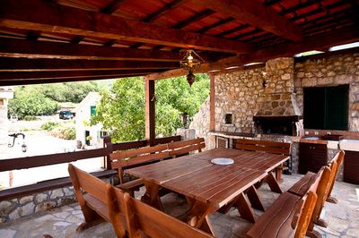 Exclusive Mansion with Large Pool, Wellness, and Entertainment Facilities