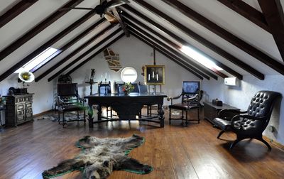 Exclusive Mansion with Large Pool, Wellness, and Entertainment Facilities