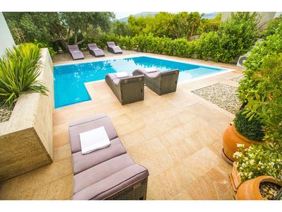 Stylish 6 Bedrrom Sea View Villa with Pool near Trogir