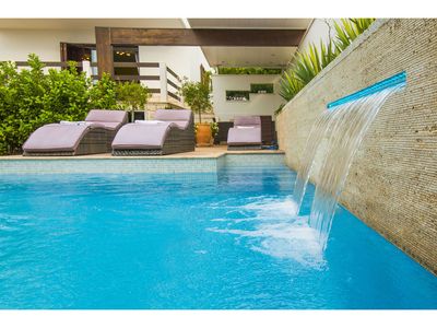 Stylish 6 Bedrrom Sea View Villa with Pool near Trogir