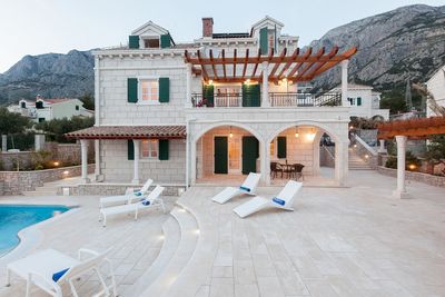 Luxury Villa with Heated Pool and Sea View Terrace Makarska