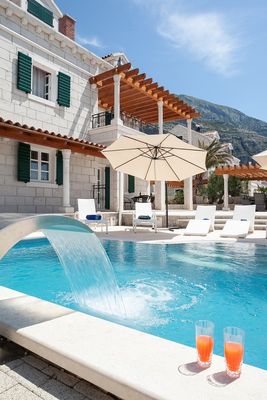Luxury Villa with Heated Pool and Sea View Terrace Makarska