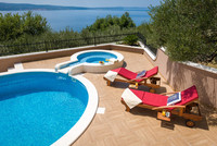 Elegant Villa with Luxury Facilities and Equipment in Omis Riviera