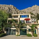 Astonishing Villa with Pool and Amazing Sea View in Omis 