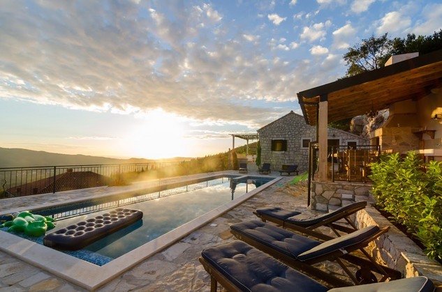 Amazing Stone Luxury Villa in Konavle 