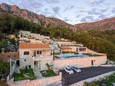Amazing Stone Luxury Villa in Konavle 