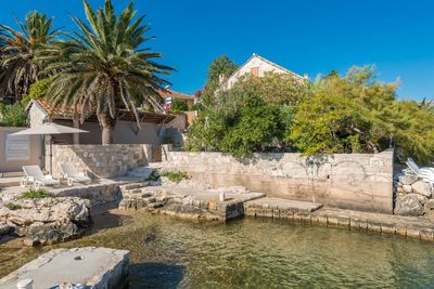 Luxury beach villa with pool in Orebic Peninsula Peljesac