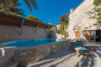 Luxury Beach Villa with Pool in Orebic Peninsula Peljesac